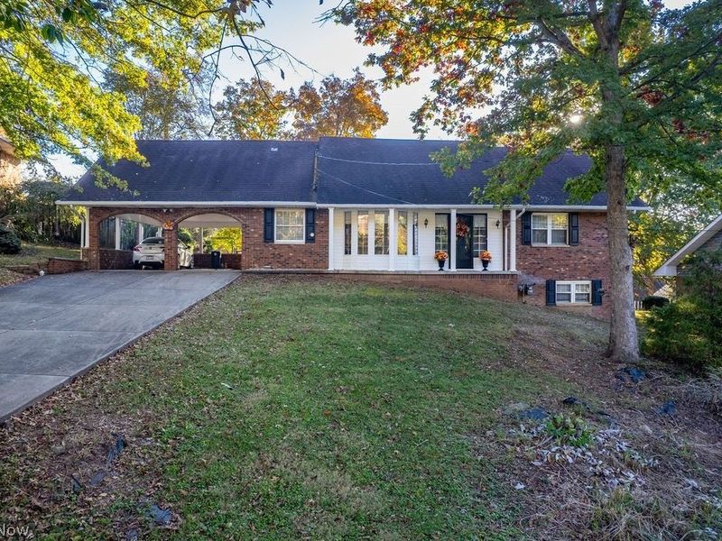 1239 Lakewood Circle, Washington, WV 26181 Photo 1