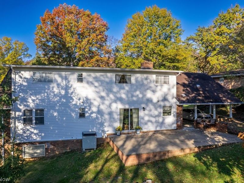 1239 Lakewood Circle, Washington, WV 26181 Photo 8