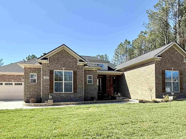 28 Bluff Creek, Huntsville, AL 35803