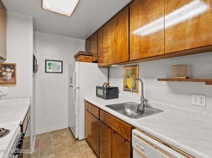 2955 Lakeside Drive, Unit 228, Reno, NV 89509 Photo