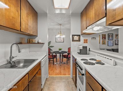 2955 Lakeside Drive, Unit 228, Reno, NV 89509 Photo