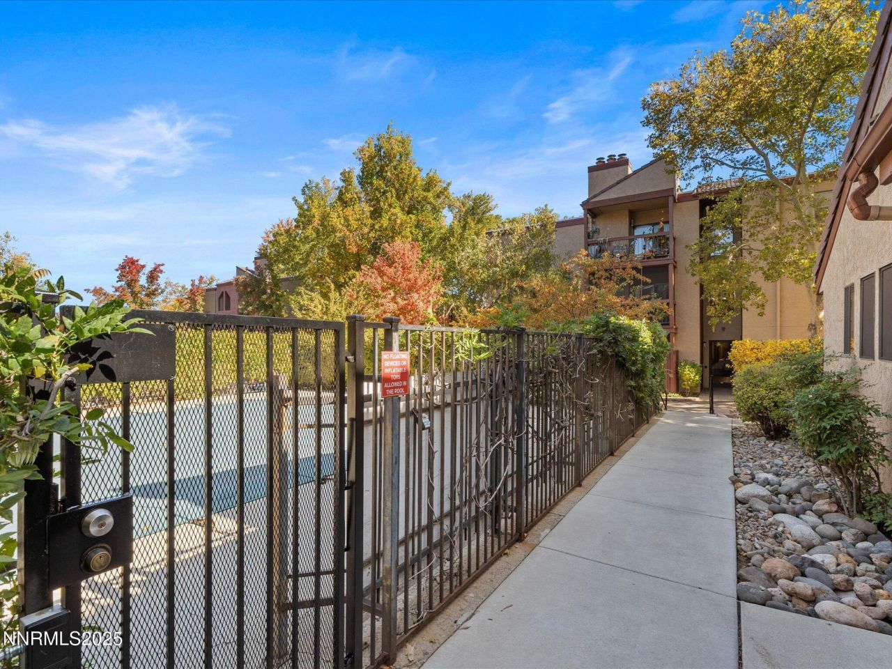 2955 Lakeside Drive, Unit 228, Reno, NV 89509 Photo