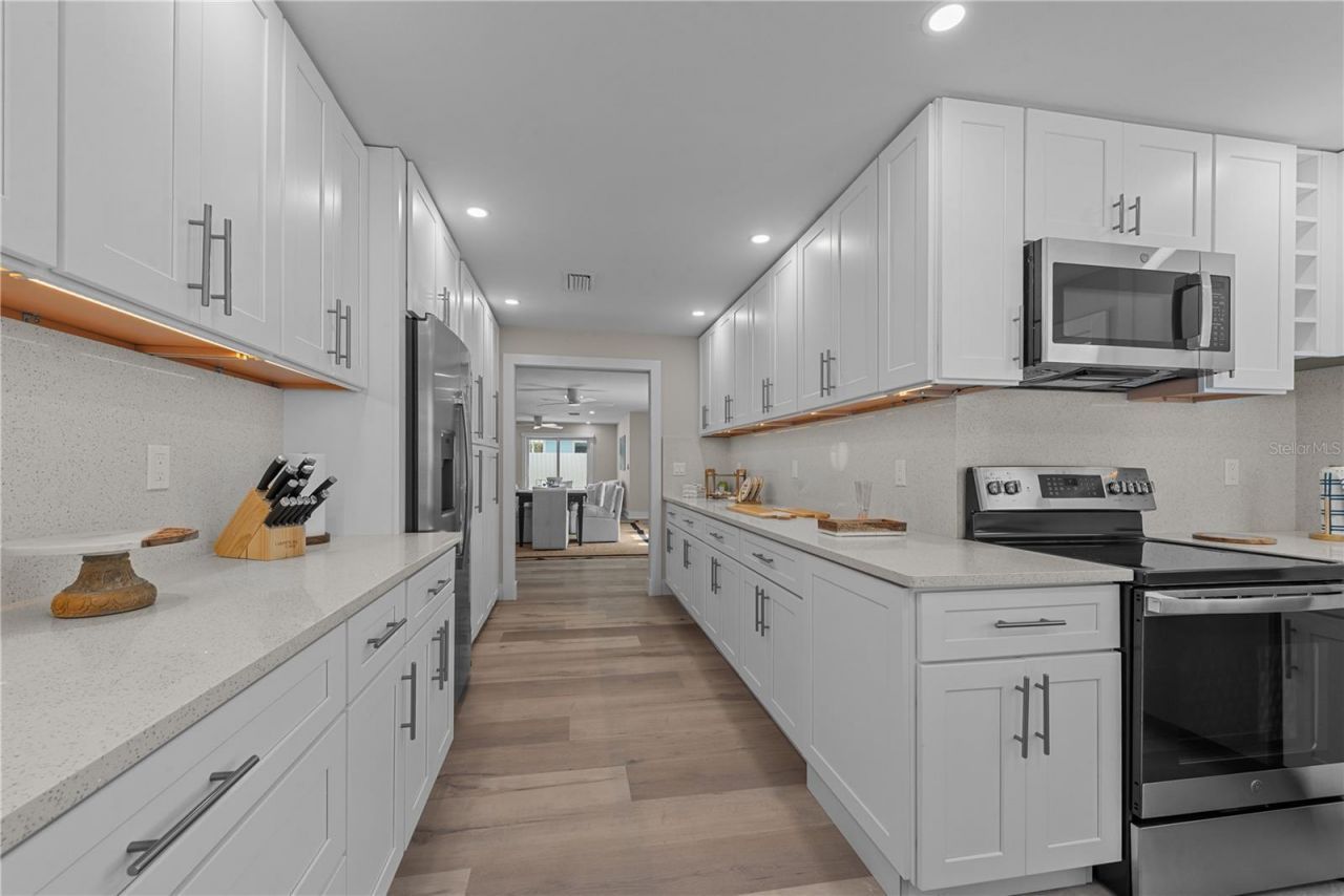 7987 Estero Boulevard, Fort Myers Beach, FL 33931 Photo