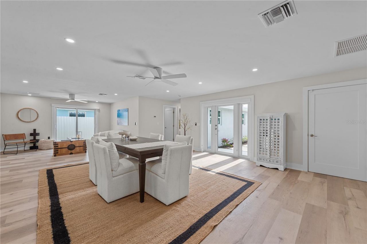 7987 Estero Boulevard, Fort Myers Beach, FL 33931 Photo