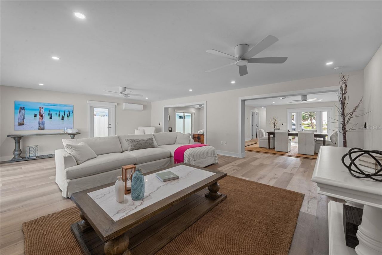 7987 Estero Boulevard, Fort Myers Beach, FL 33931 Photo