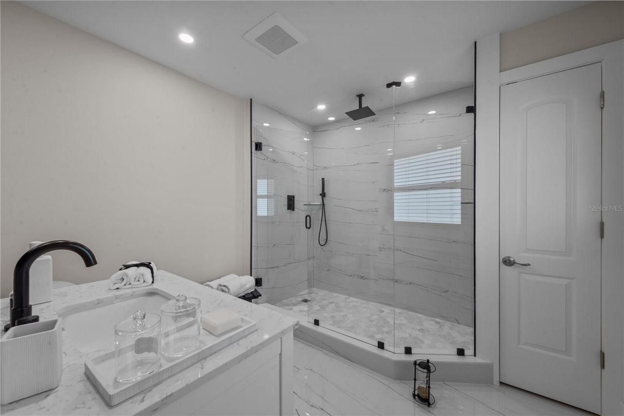 7987 Estero Boulevard, Fort Myers Beach, FL 33931 Photo