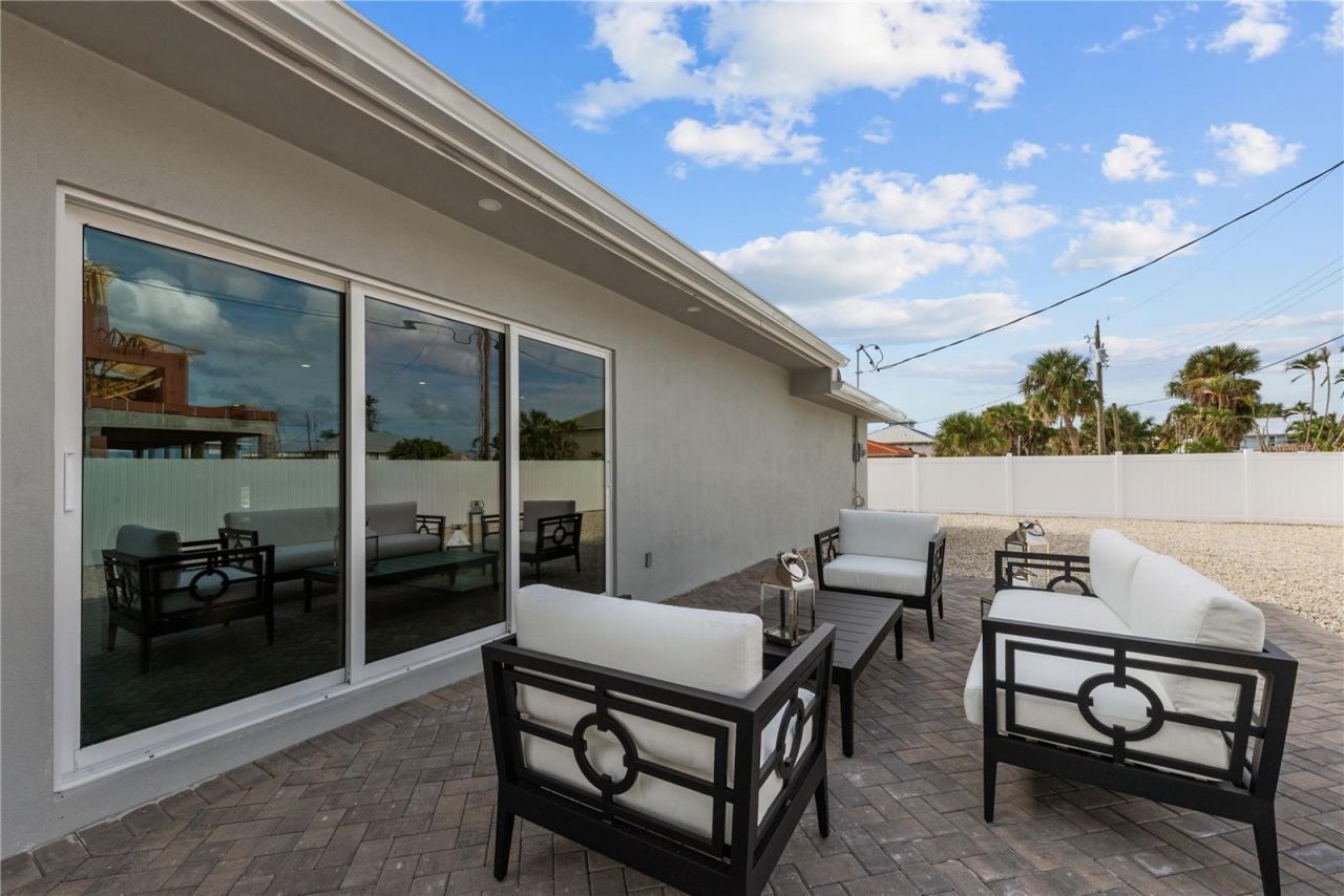 7987 Estero Boulevard, Fort Myers Beach, FL 33931 Photo
