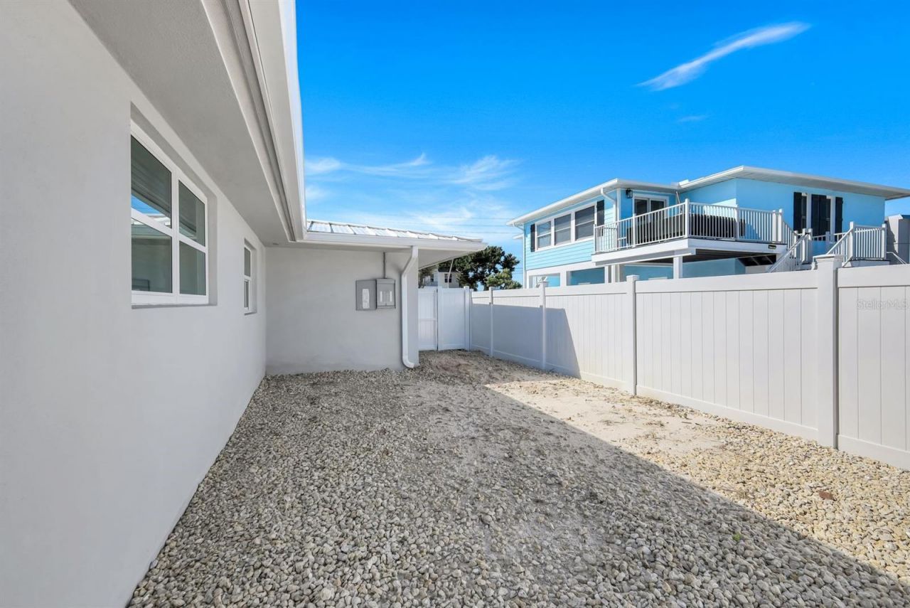 7987 Estero Boulevard, Fort Myers Beach, FL 33931 Photo