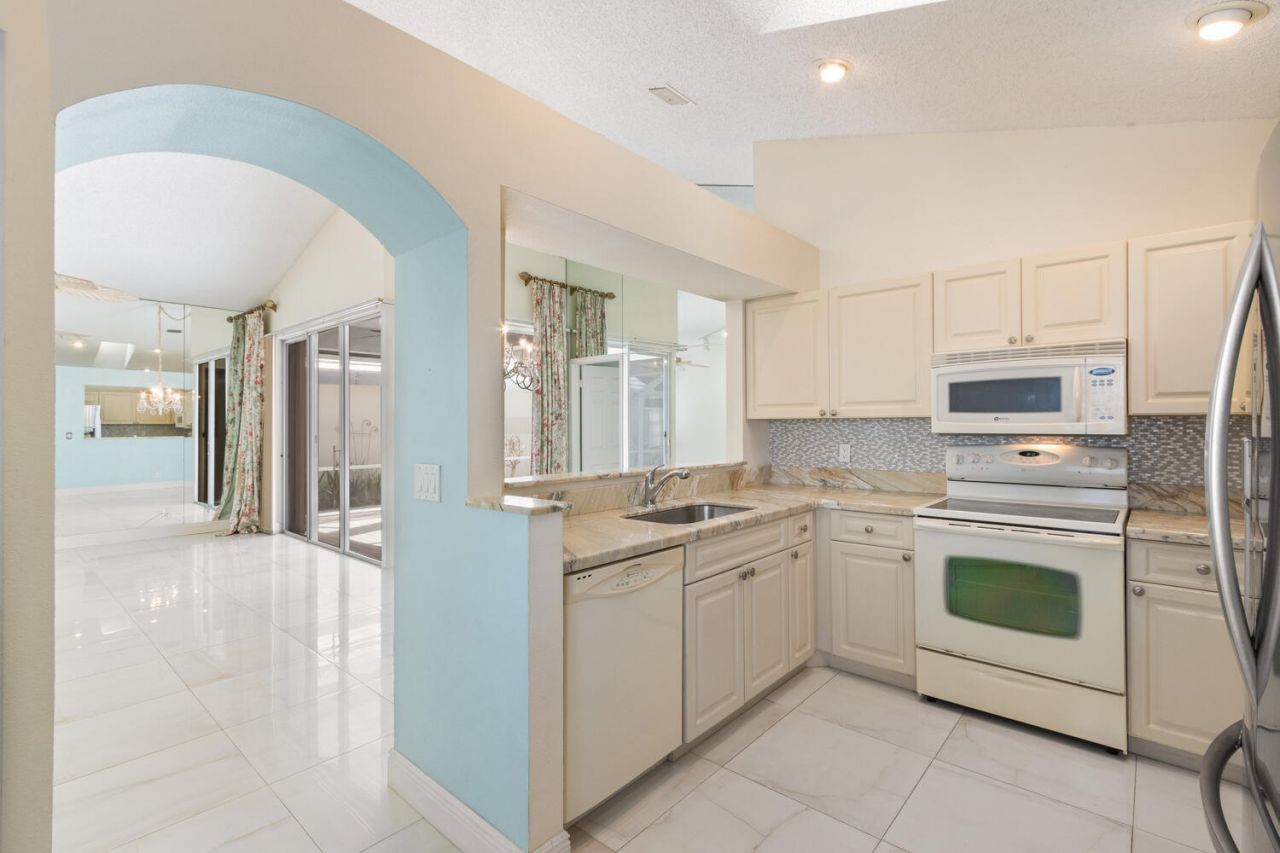 5 Brighton Court, Palm Beach Gardens, FL 33418 Photo