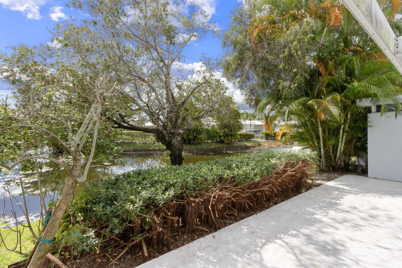 5 Brighton Court, Palm Beach Gardens, FL 33418 Photo