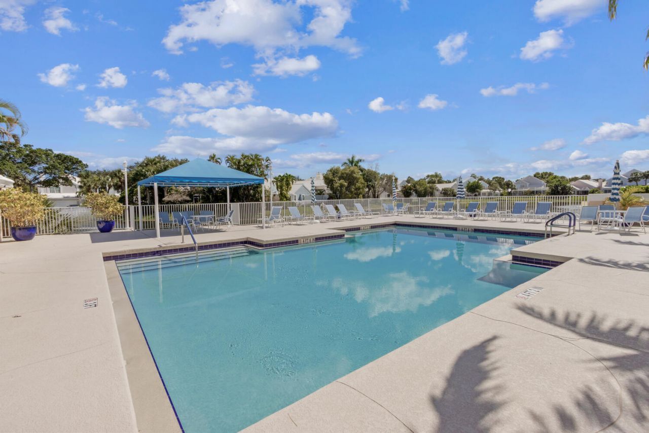 5 Brighton Court, Palm Beach Gardens, FL 33418 Photo