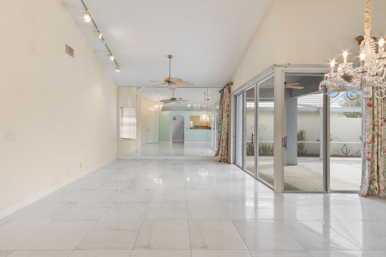 5 Brighton Court, Palm Beach Gardens, FL 33418 Photo