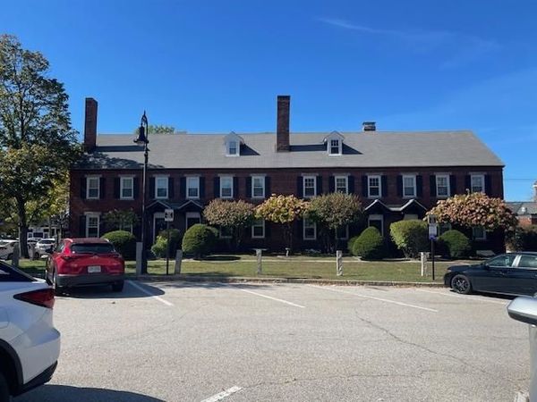 69 Middle Street, Unit #4, Manchester, NH 03104