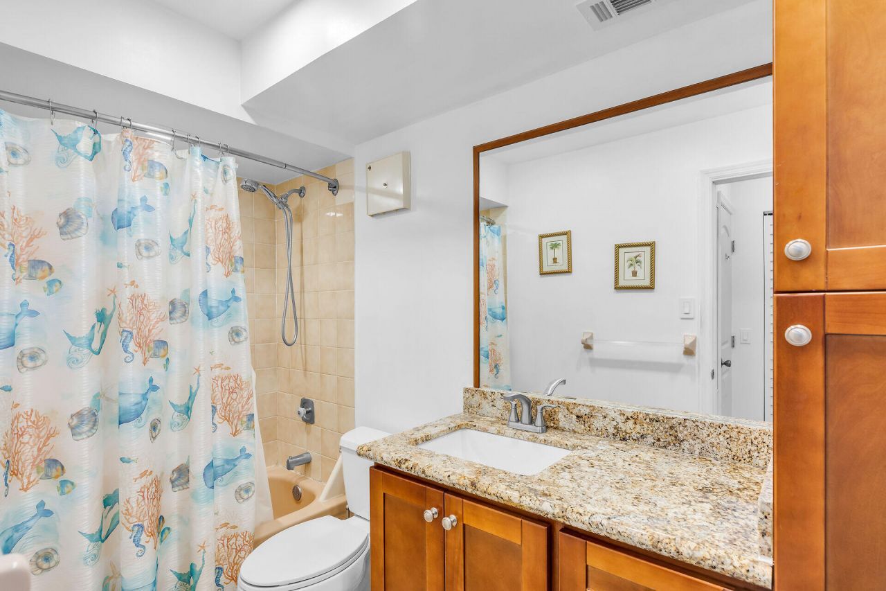 88540 Overseas Highway, Unit 101, Islamorada, FL 33070 Photo