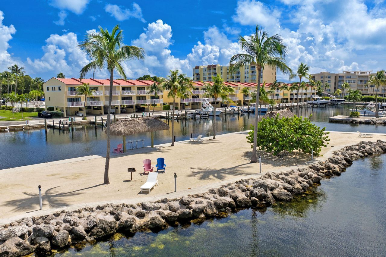 88540 Overseas Highway, Unit 101, Islamorada, FL 33070 Photo