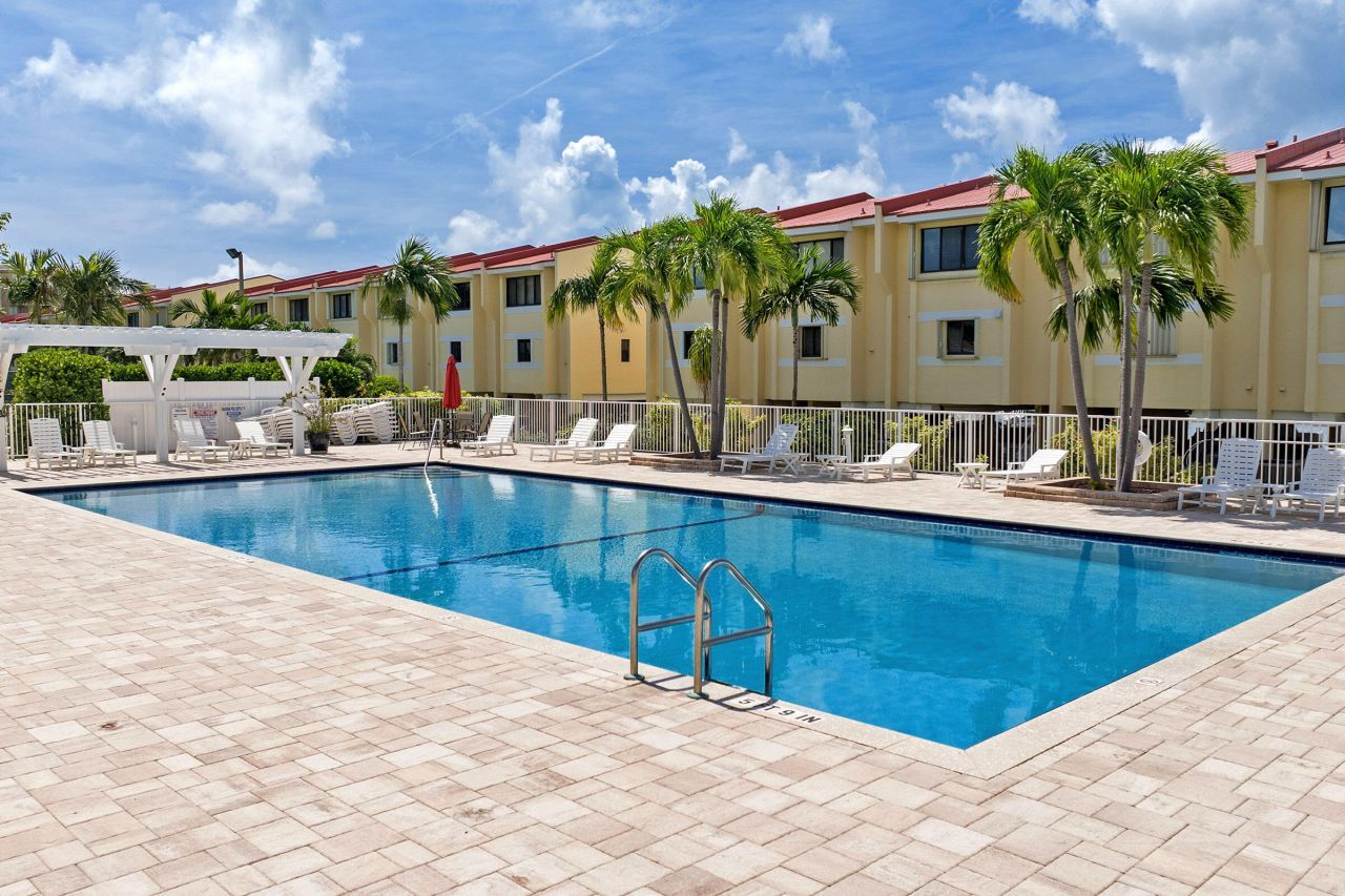 88540 Overseas Highway, Unit 101, Islamorada, FL 33070 Photo