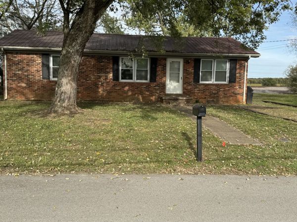 210 Rosenwald St, Trenton, KY 42286