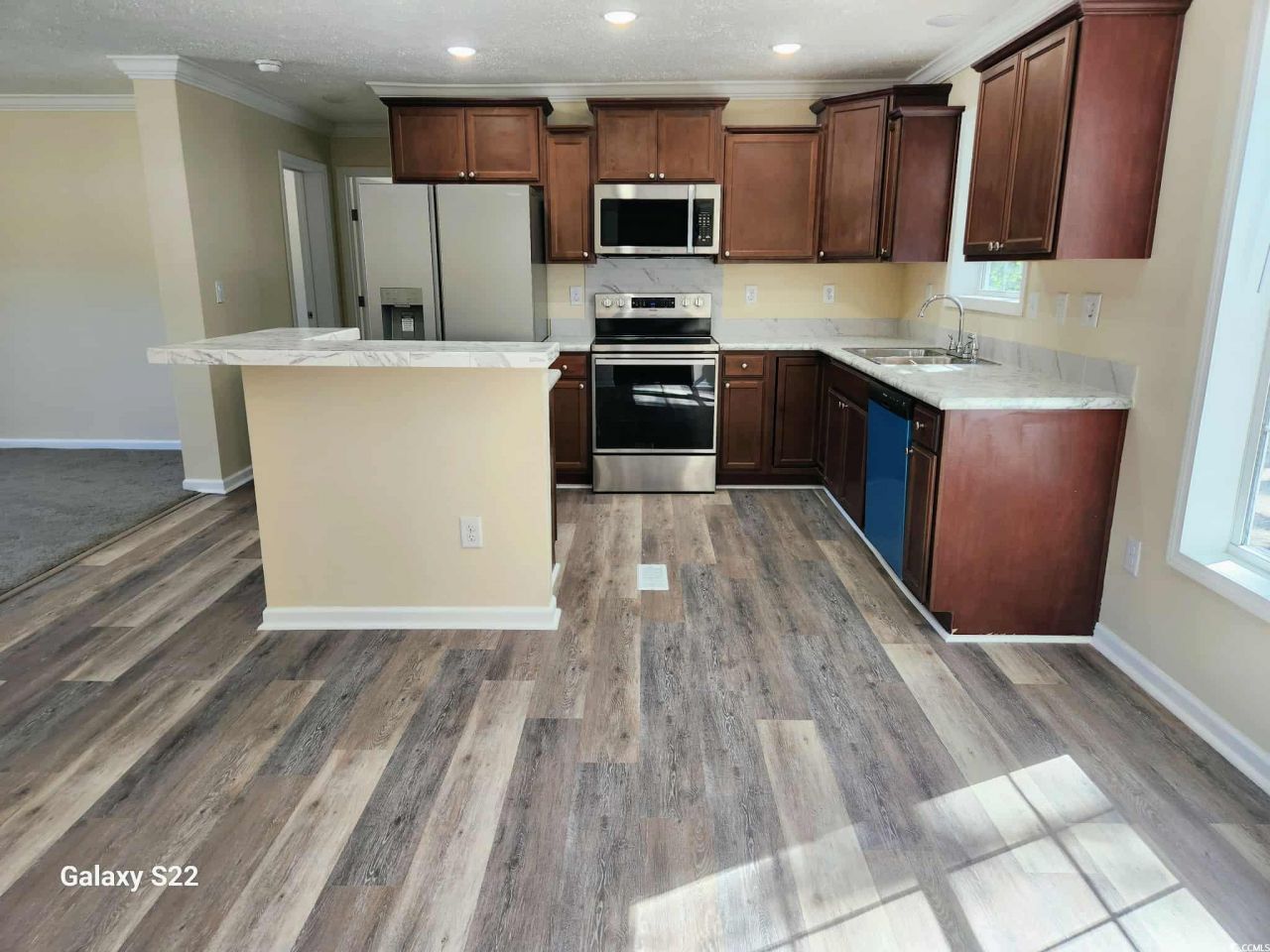 3544 Franklin St. Photo 6