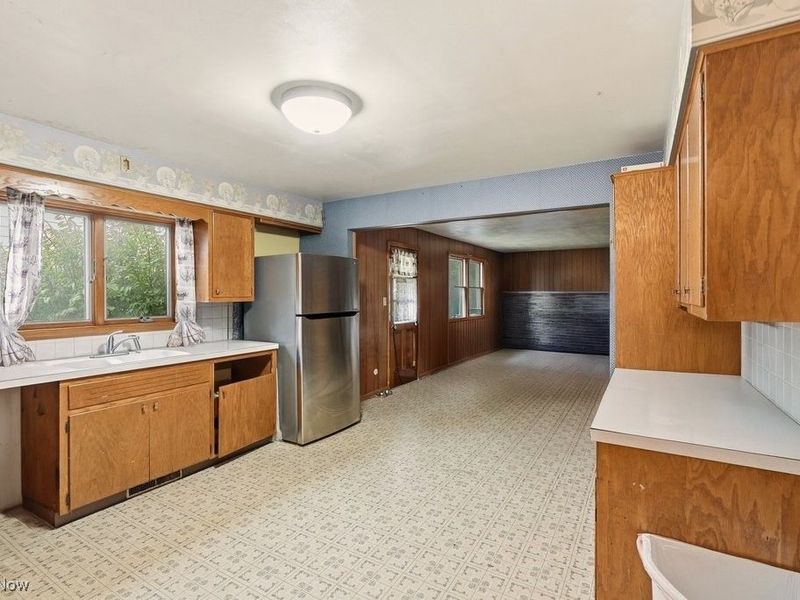 462 Pickwick Lane, Tallmadge, OH 44278 Photo 10