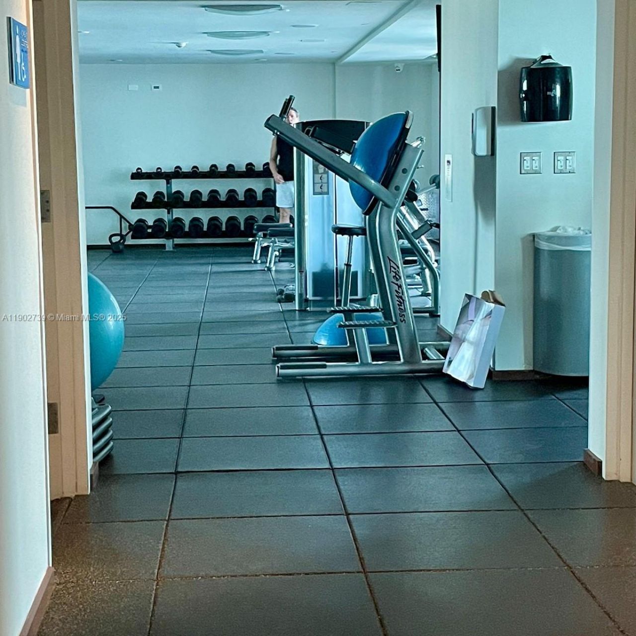 335 S Biscayne Blvd, Unit 2200, Miami, FL 33131 Photo