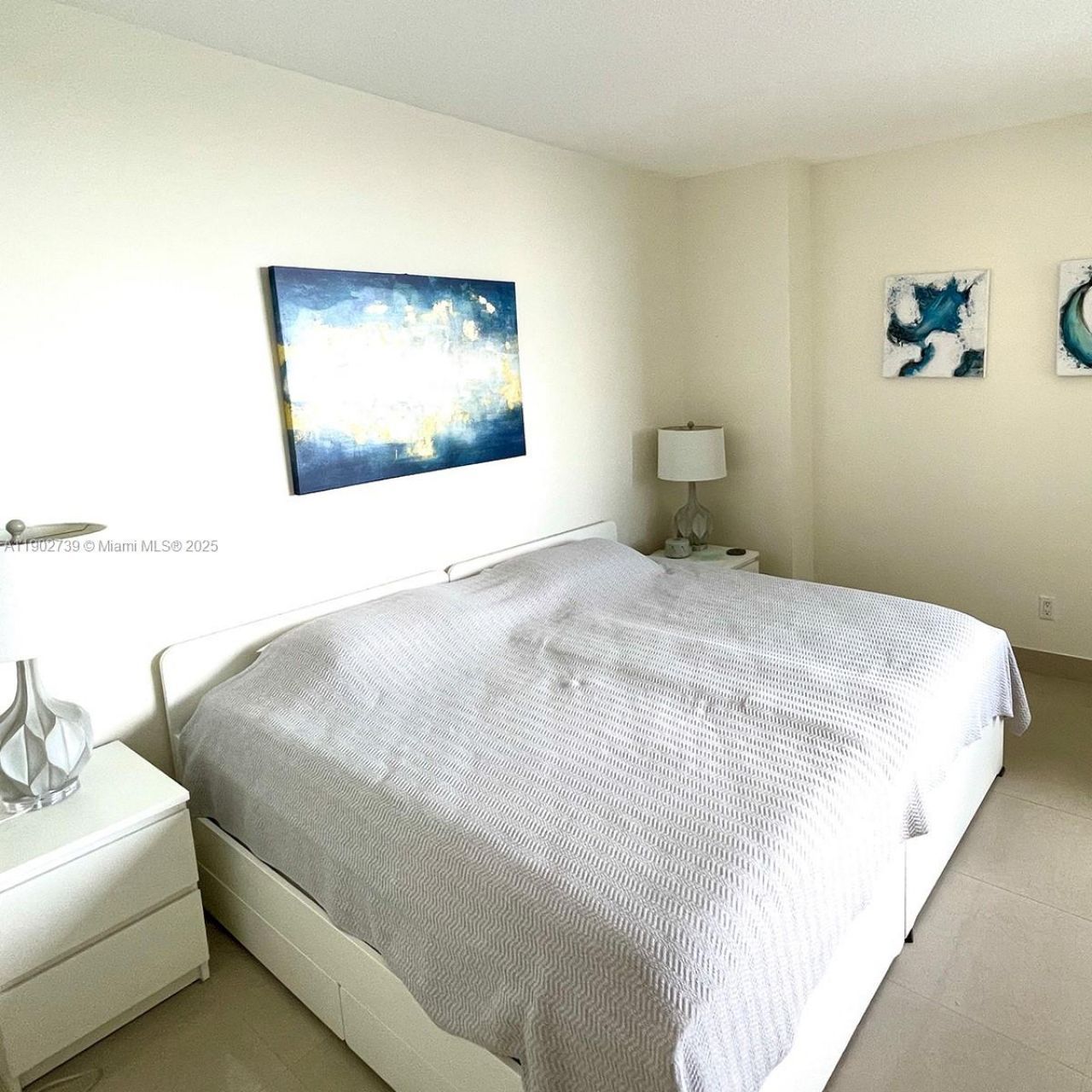 335 S Biscayne Blvd, Unit 2200, Miami, FL 33131 Photo