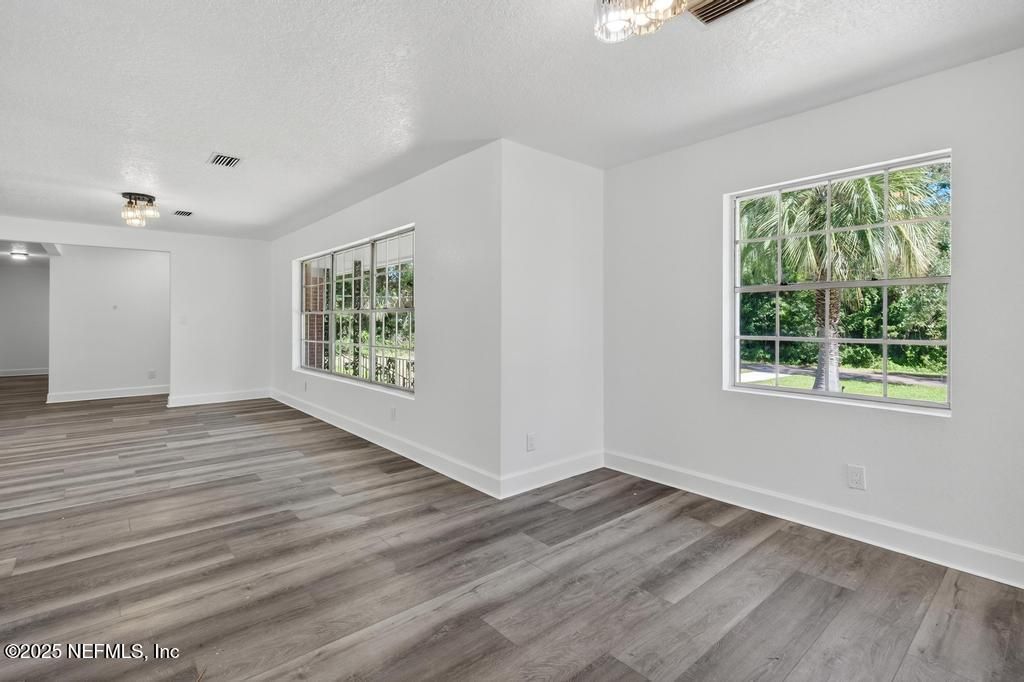 9414 Carbondale Drive E, Jacksonville, FL 32208 Photo