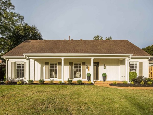 525 WILD CHERRY CV, Memphis, TN 38117