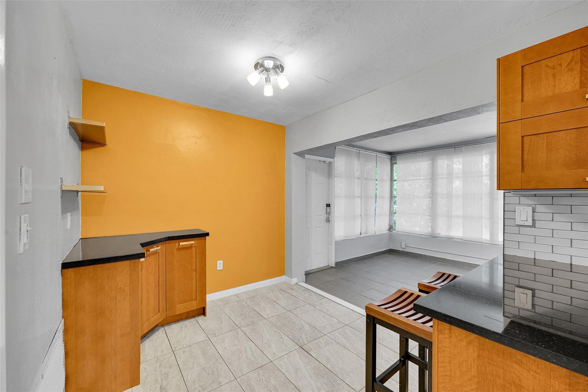 6501 NW 24th Ct, Sunrise, FL 33313 Photo