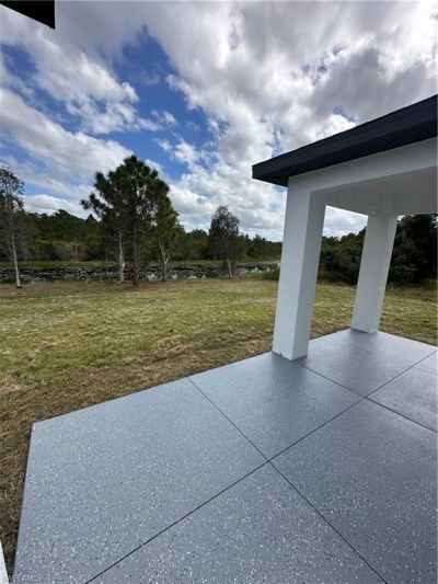 569 Bourse Cir, Lehigh Acres, FL 33974 Photo