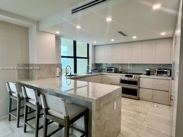 9801 Collins Ave, Unit 14E, Bal Harbour, FL 33154 Photo