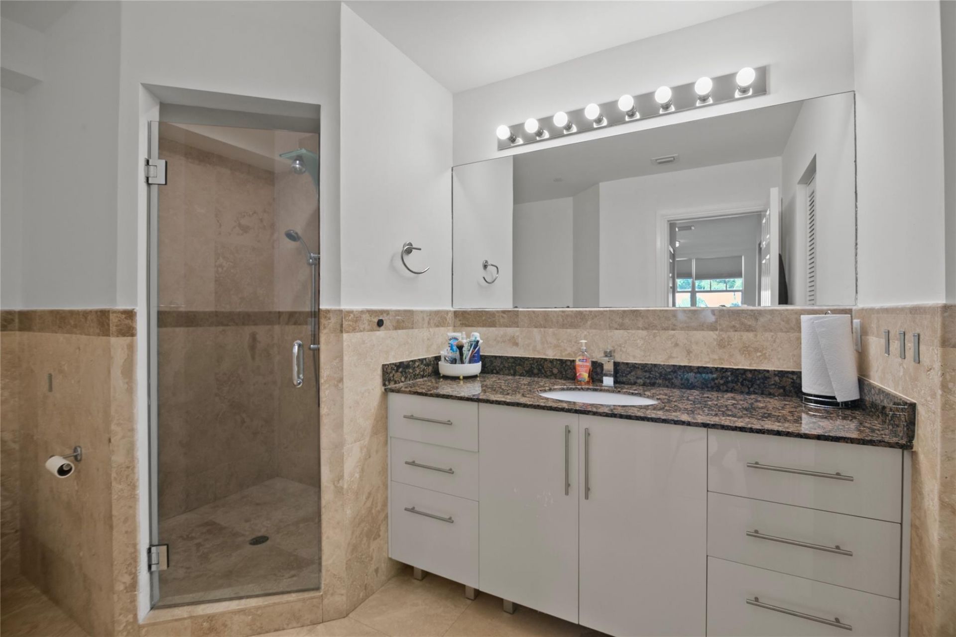 732 NE 15th Avenue, Fort Lauderdale, FL 33304 Photo