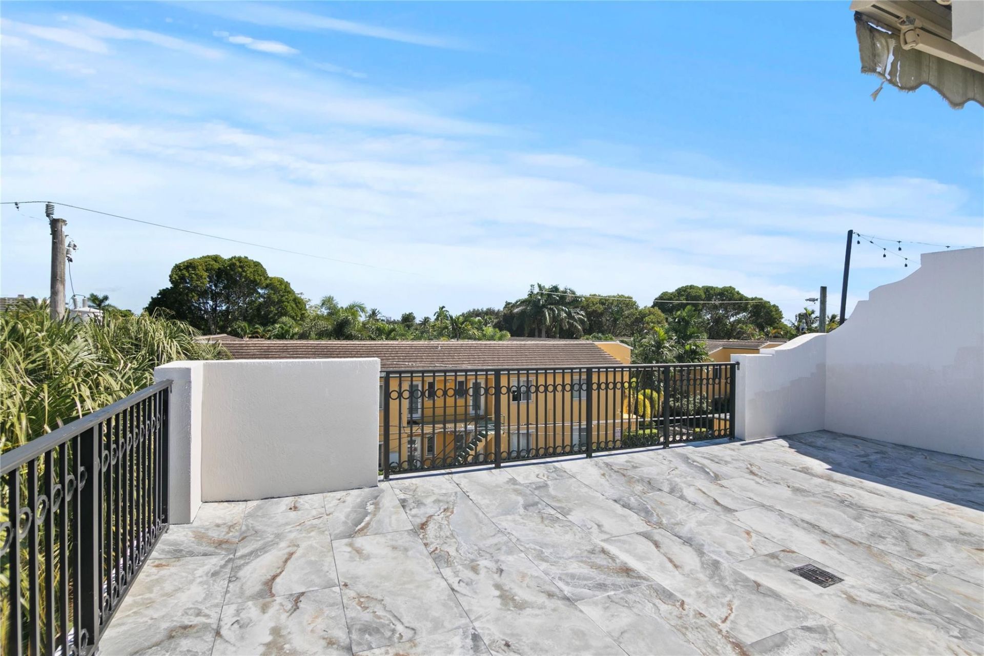 732 NE 15th Avenue, Fort Lauderdale, FL 33304 Photo