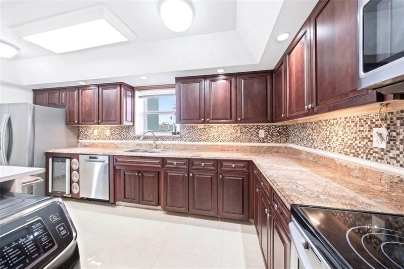 3430 Galt Ocean Drive, Unit 611, Fort Lauderdale, FL 33308 Photo