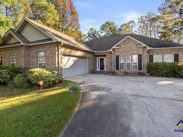 124 Timber Ridge Boulevard, Byron, GA