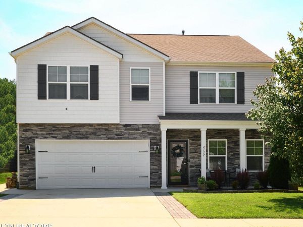 2727 Minuteman Lane, Knoxville, TN 37920