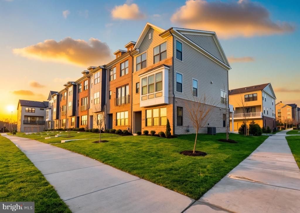 5020 Henry King Way Way, Unit 22F, Bowie, MD 20715 Main Photo