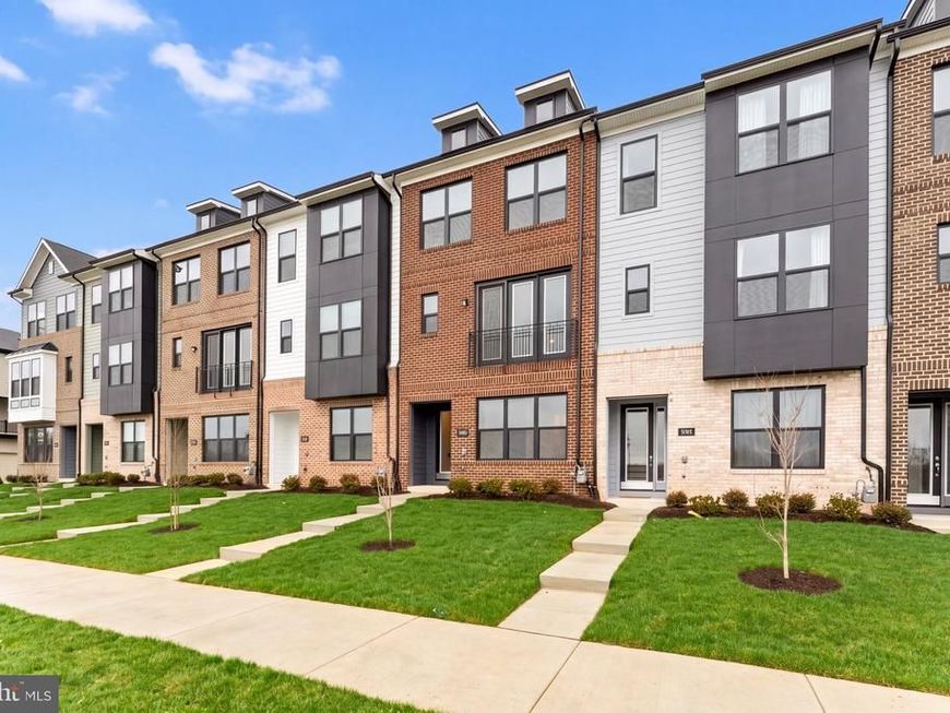 5016 Henry King Way, Unit 20F, Bowie, MD 20715 Main Photo