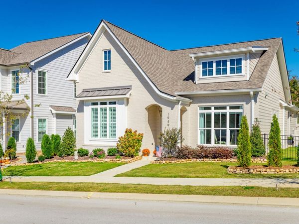 1949 Farmstead Drive, Hixson, TN 37343