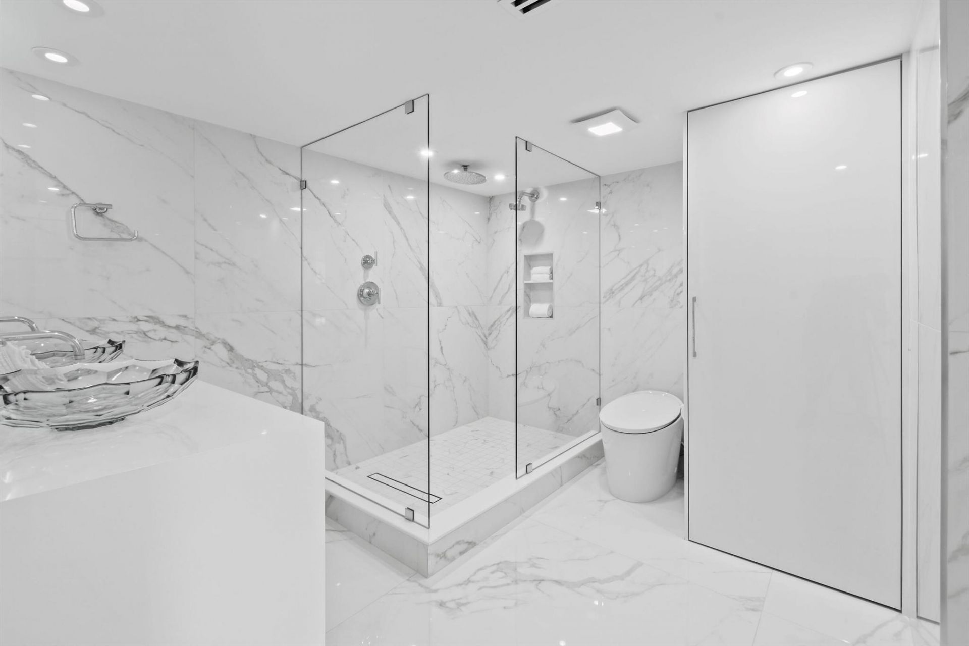 5510 N Ocean Drive, Unit 17b, Singer Island, FL 33404 Photo