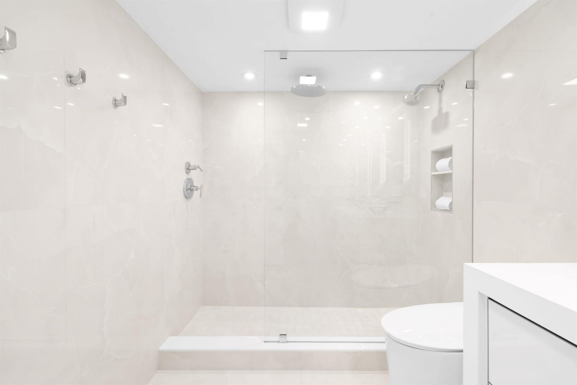 5510 N Ocean Drive, Unit 17b, Singer Island, FL 33404 Photo