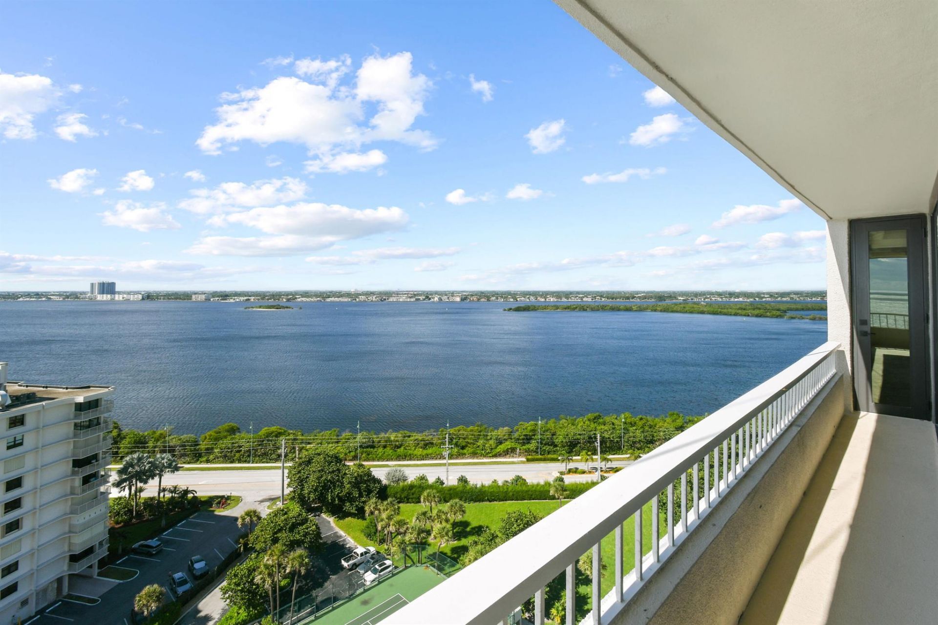 5510 N Ocean Drive, Unit 17b, Singer Island, FL 33404 Photo