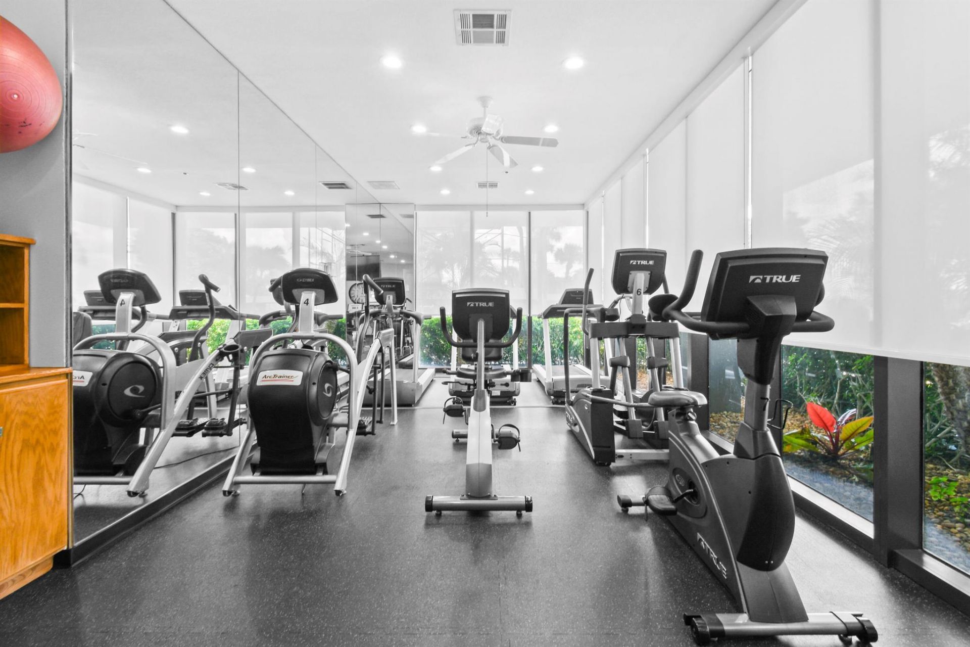 5510 N Ocean Drive, Unit 17b, Singer Island, FL 33404 Photo