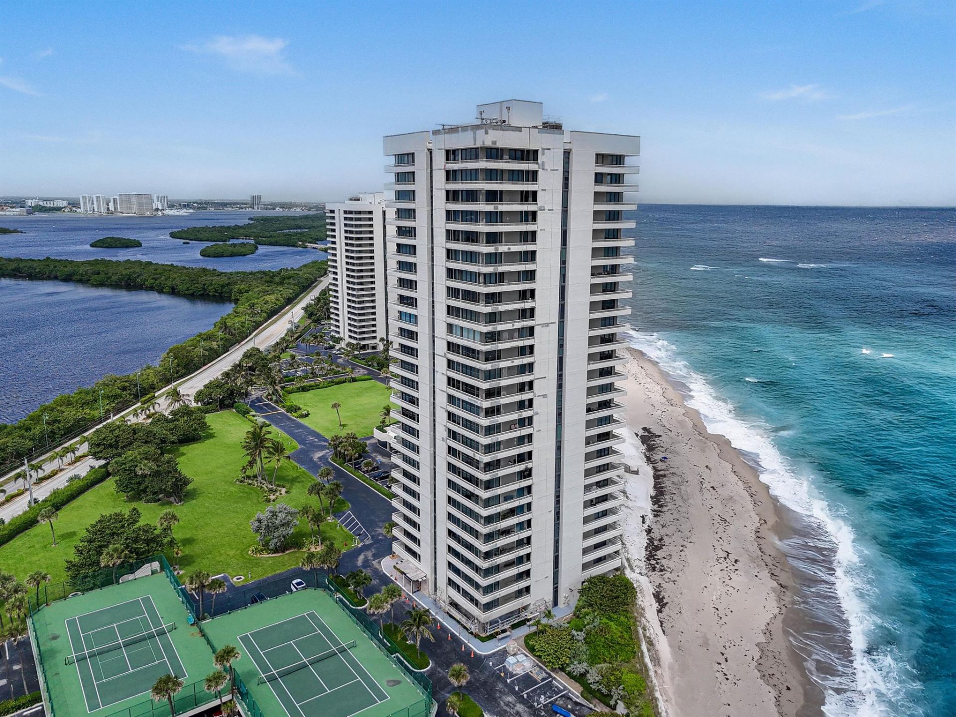 5510 N Ocean Drive, Unit 17b, Singer Island, FL 33404 Photo