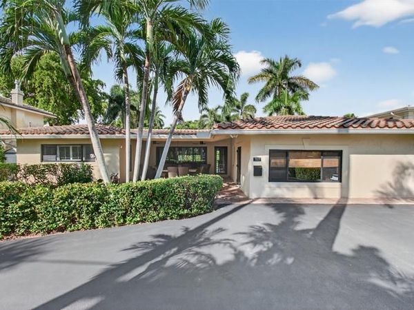 707 SE 25th Ave, Pompano Beach, FL 33062