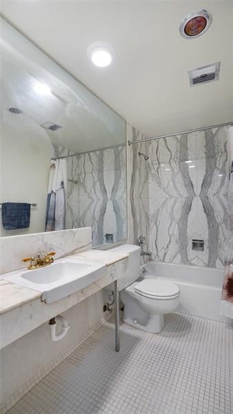 3333 NE 34 Street, Unit 109, Fort Lauderdale, FL 33308 Photo