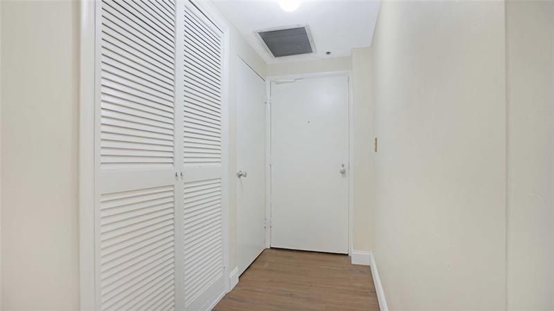 3333 NE 34 Street, Unit 109, Fort Lauderdale, FL 33308 Photo