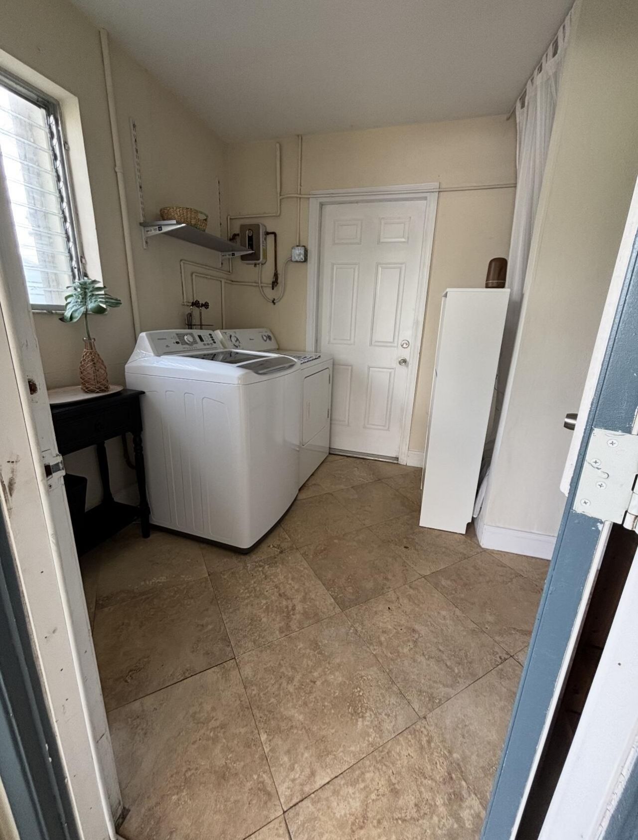 927 W Royal Palm Road, Boca Raton, FL 33486 Photo