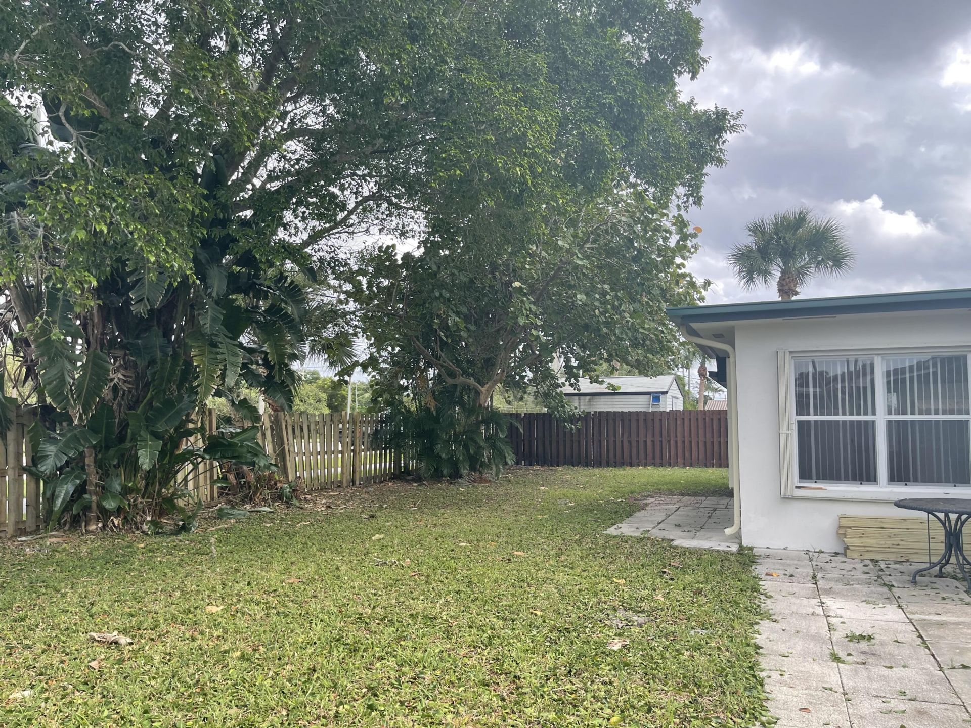 927 W Royal Palm Road, Boca Raton, FL 33486 Photo