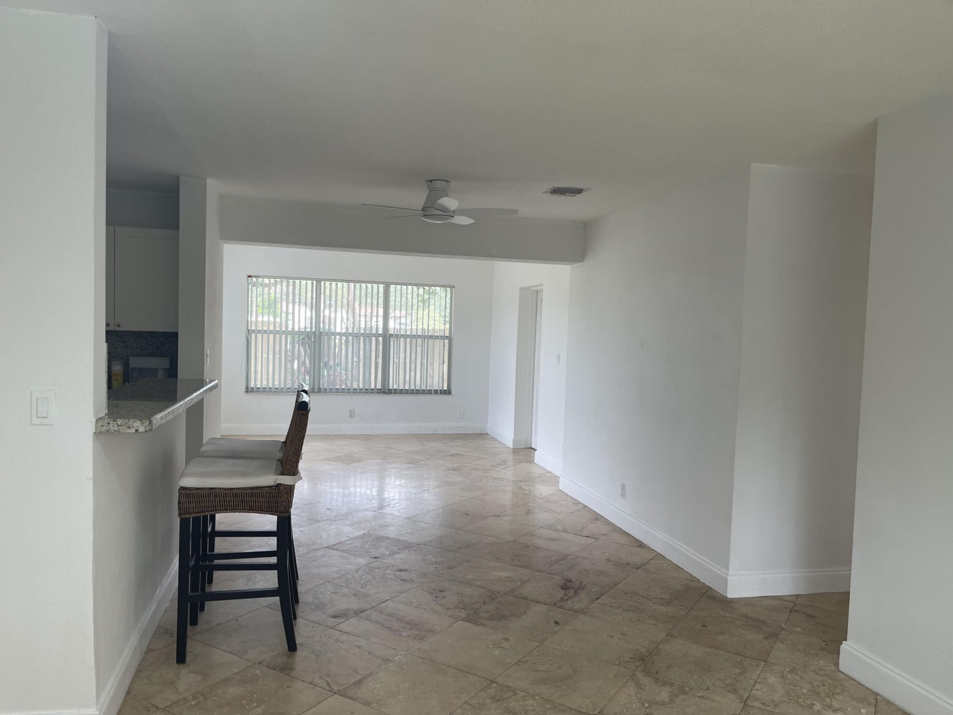 927 W Royal Palm Road, Boca Raton, FL 33486 Photo