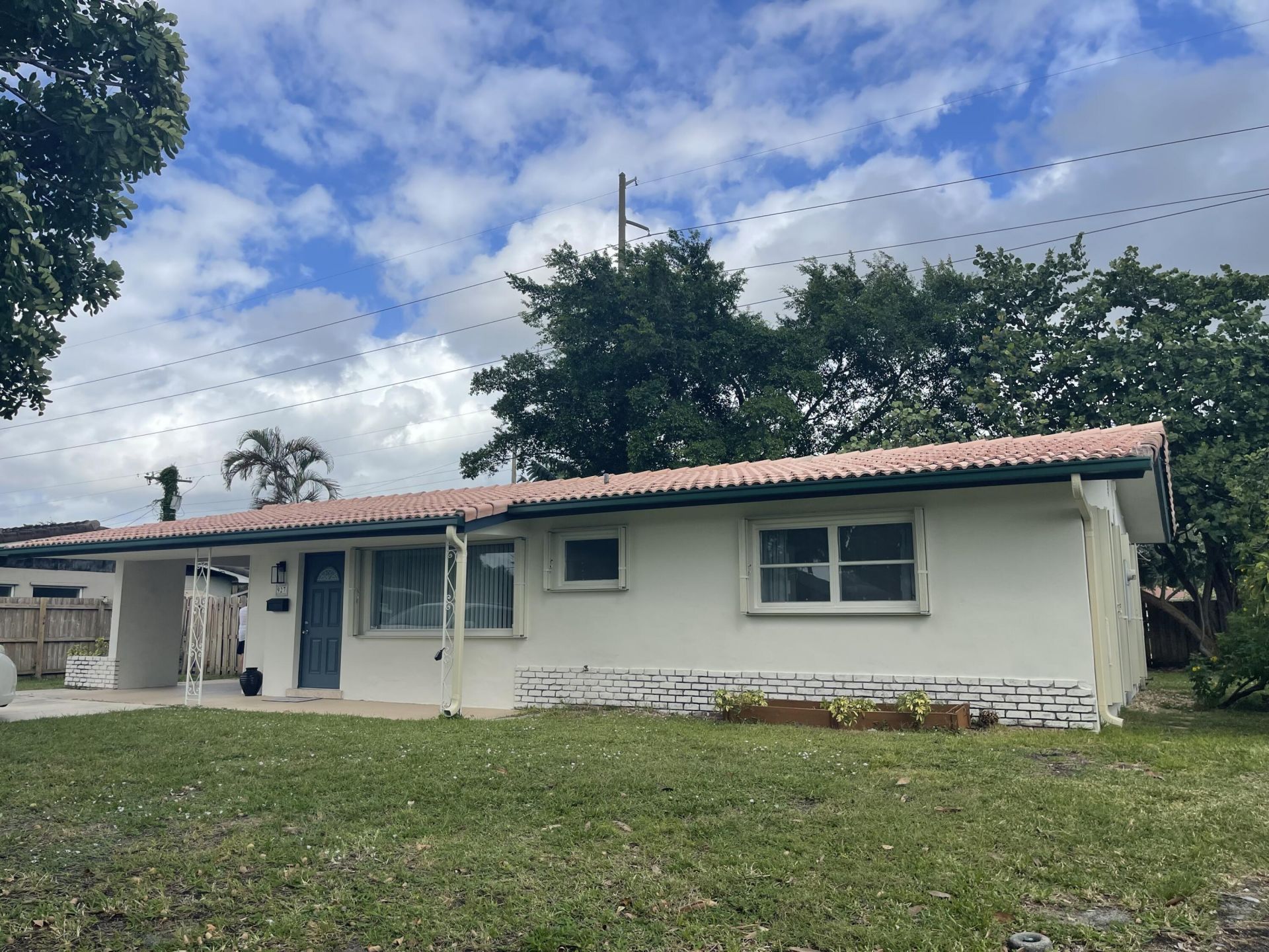 927 W Royal Palm Road, Boca Raton, FL 33486 Photo